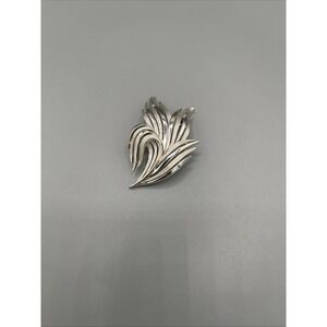 Vintage 1960s Trifari Silver-Tone Flame Brooch‎ | Sculptural Mid-Century Design